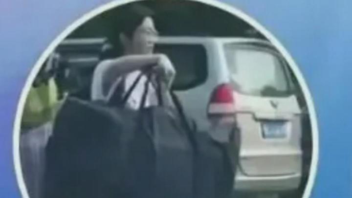 冒充“扁擔(dān)女孩”劉燕開賬號！網(wǎng)警依法查處