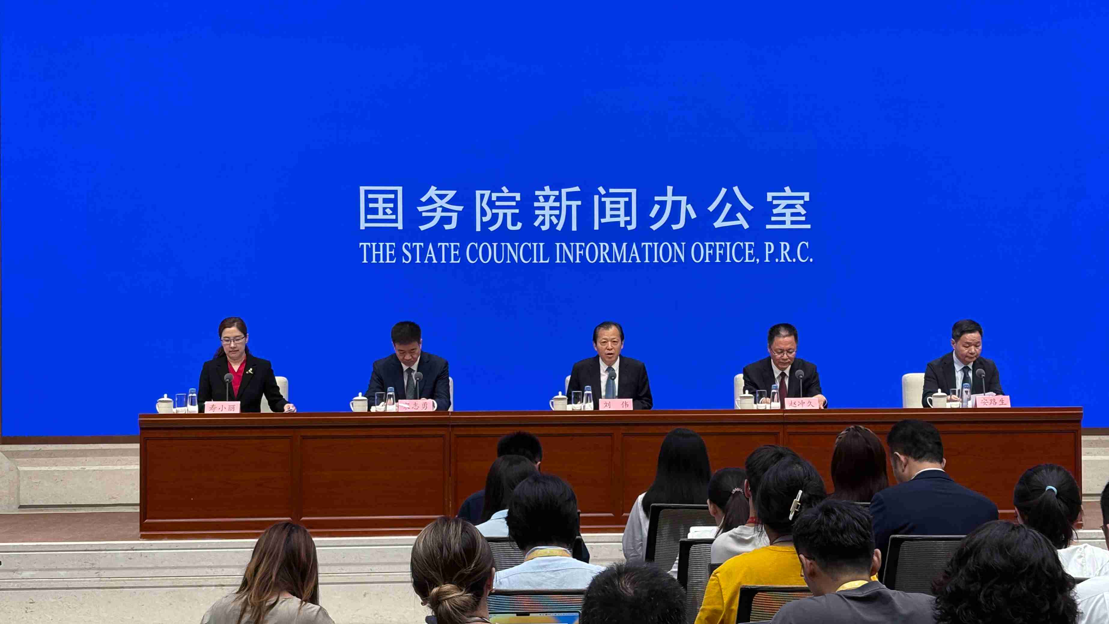 國新辦舉行“高質(zhì)量完成‘十四五’規(guī)劃”系列主題新聞發(fā)布會（交通運輸部等）